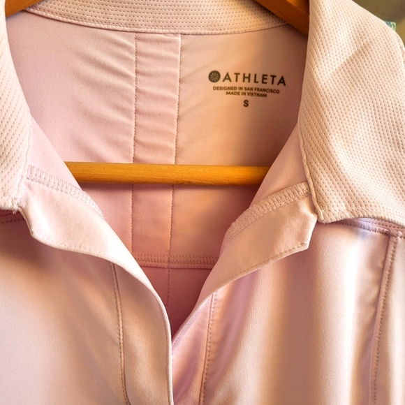 Athleta Women's Pink Polo Top - Picture 2 of 7